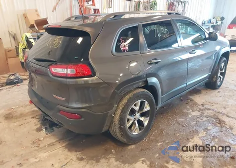 2018 Jeep Cherokee Trailhawk 4X4 z USA, uszkodzony, nr VIN 1C4PJMBX7JD502365